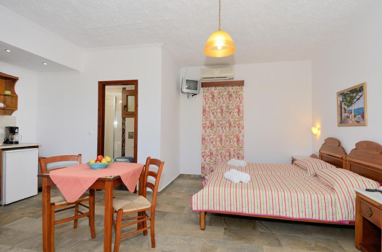 Agrilionas Hotel Marathókambosz Kültér fotó