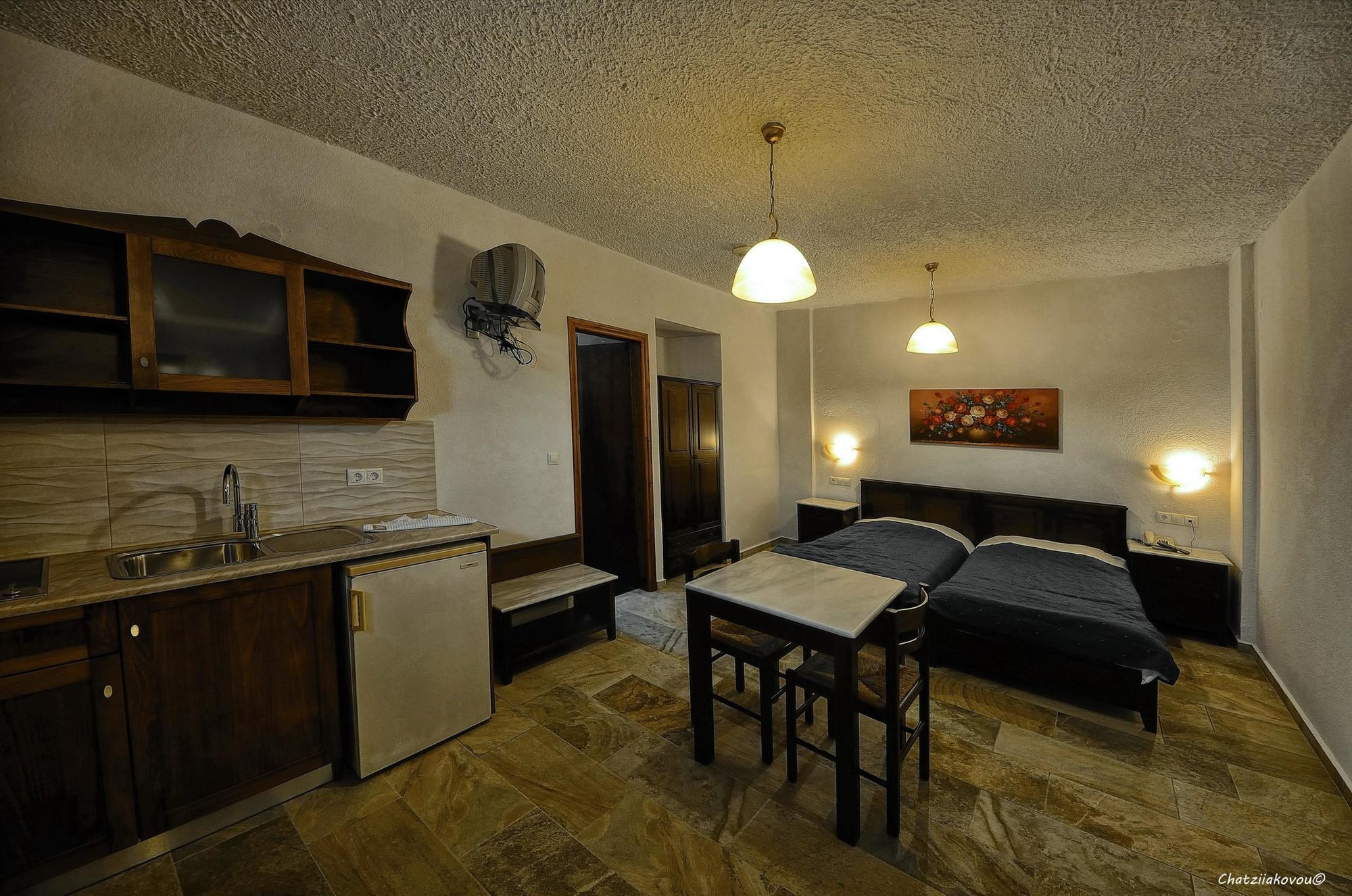 Agrilionas Hotel Marathókambosz Kültér fotó